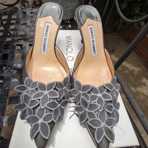 Manolo Blahnik Shoes - Manolo Blahnik Grey Kitten Heel Slides Mule